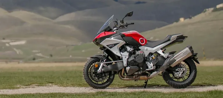 Bimota Tera : l'italienne qui avale 200 km/h en 8,2 secondes
