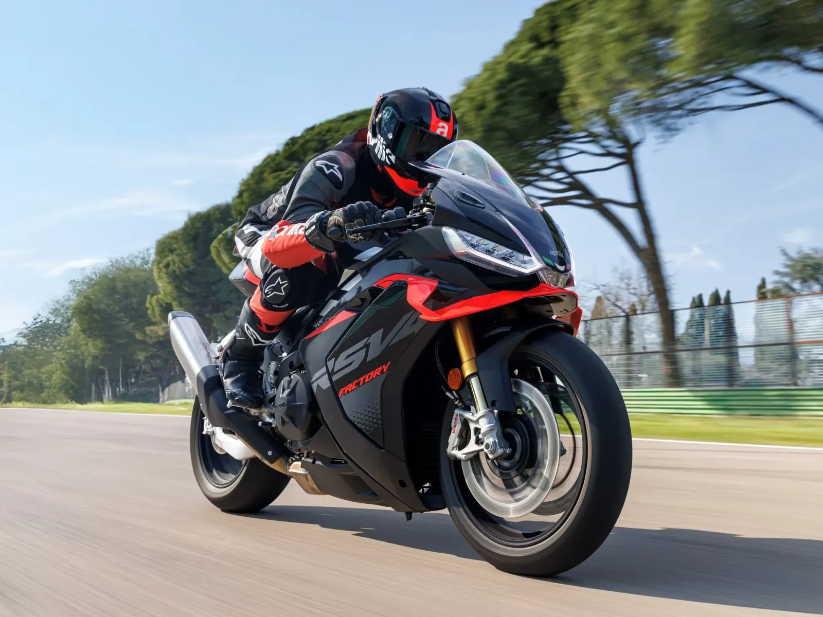 Aprilia RSV4 5