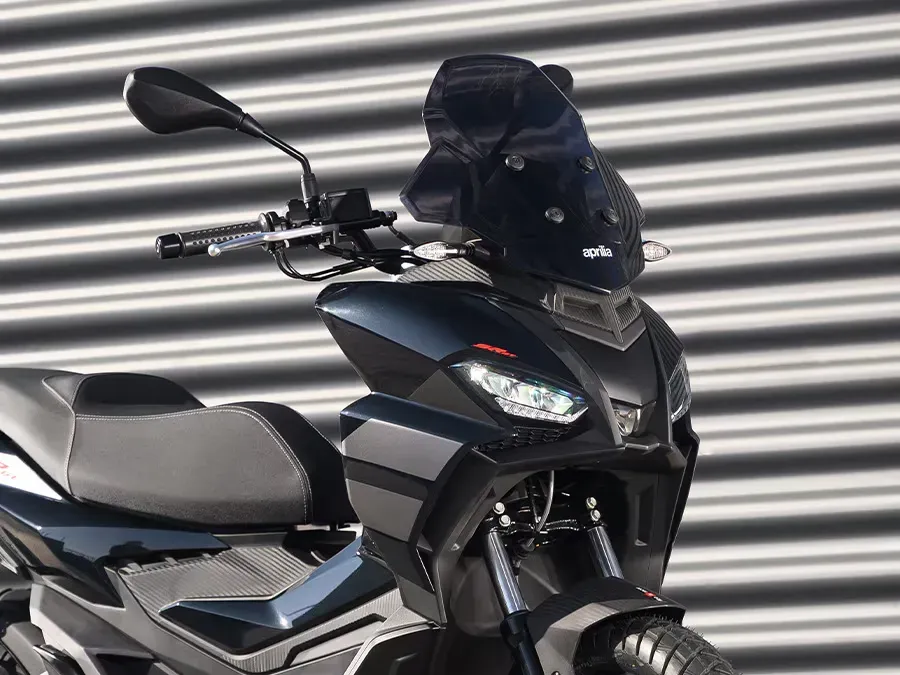 Aprilia SR GT 6