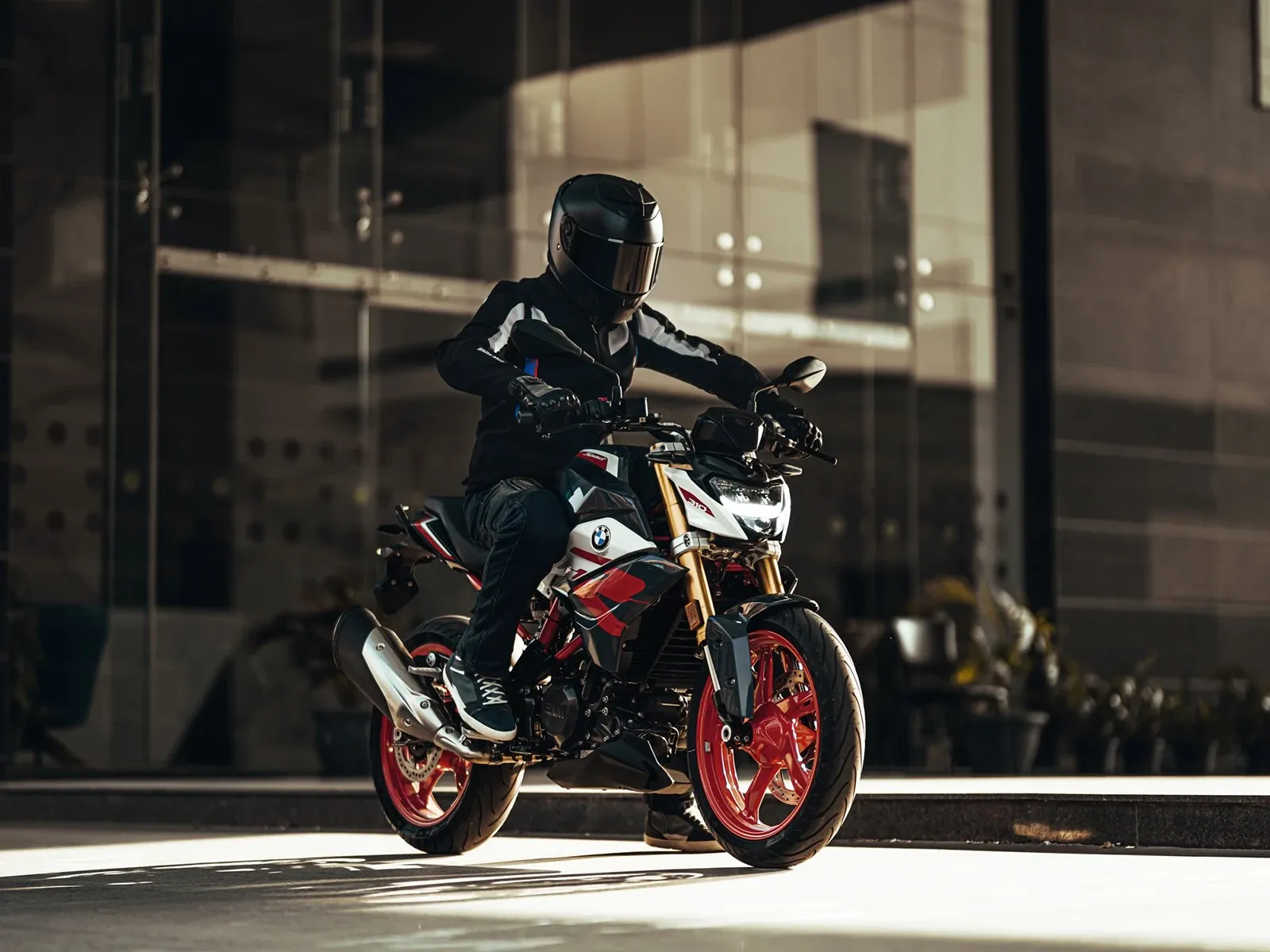 BMW G 310 R 2