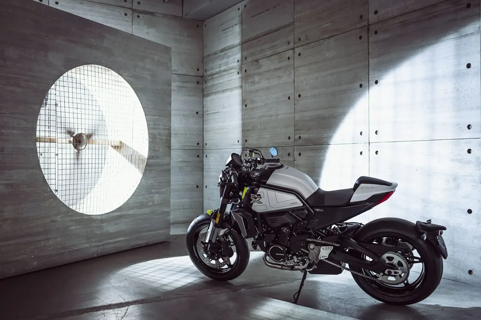 CFMOTO 700CL-X Sport 5