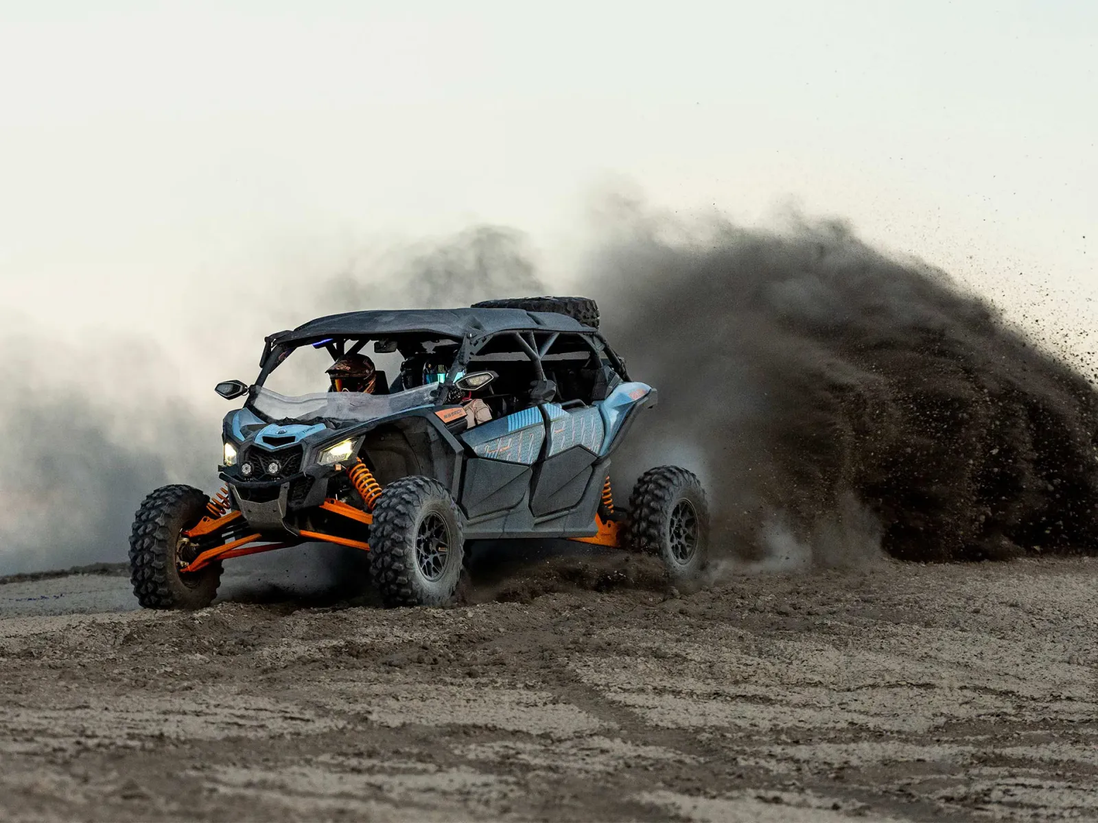 Can-Am Maverick X3 MAX RS TURBO 2