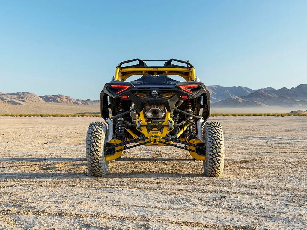 Can-Am Maverick R MAX X RC 3