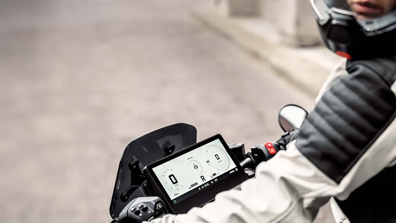 Can-Am Origin Electrique 4