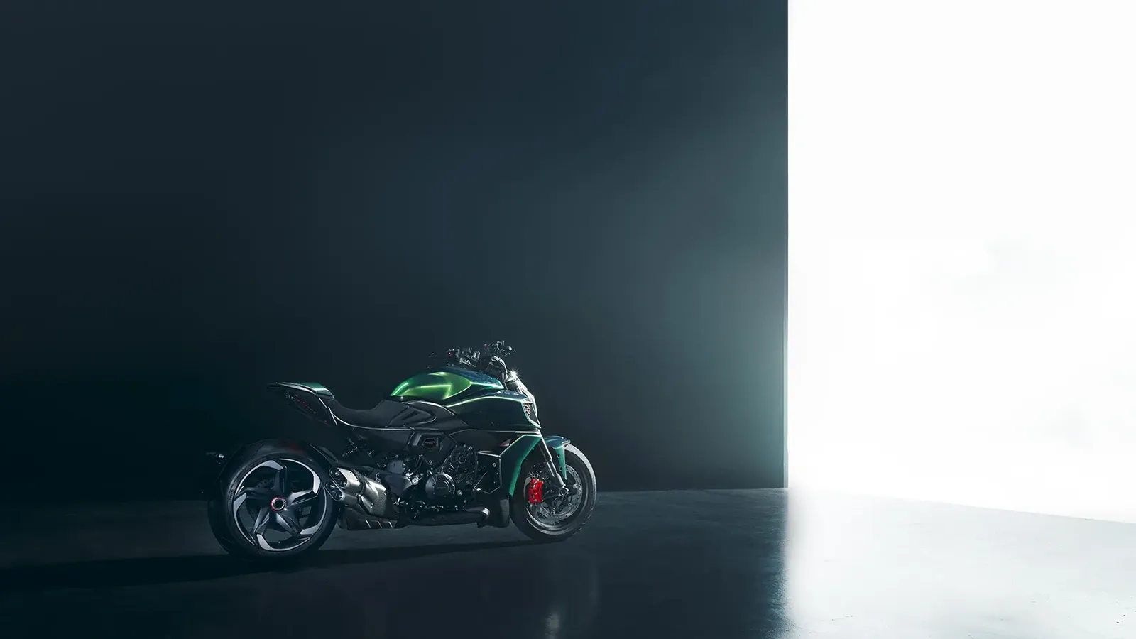 Ducati Diavel for Bentley 2