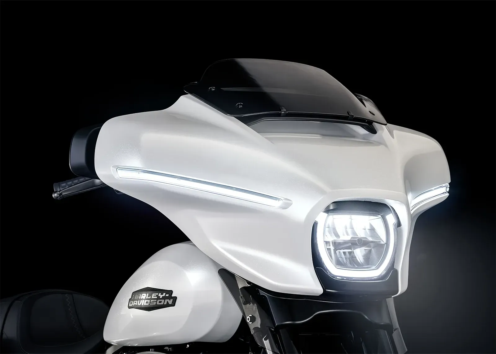 Harley-Davidson Street Glide 2