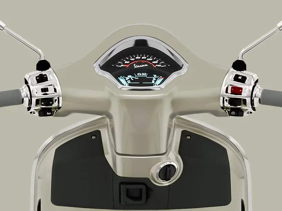Vespa GTS 310 6