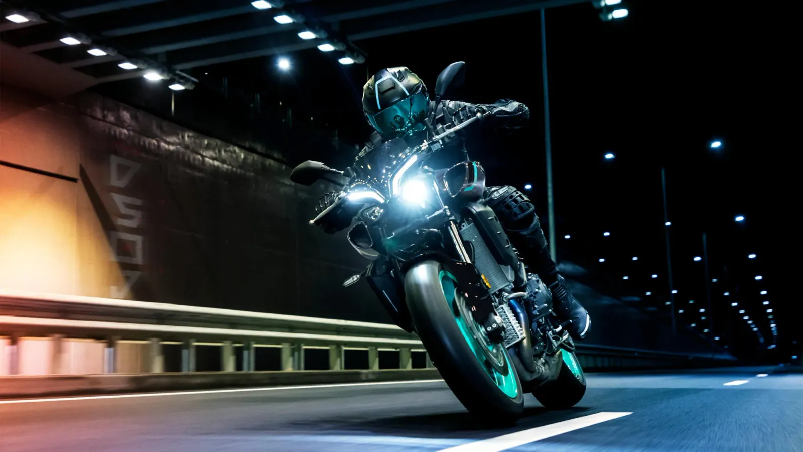 Yamaha MT-10 3